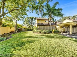 2102 Woodlands Way #2102, Deerfield Beach, FL 33442