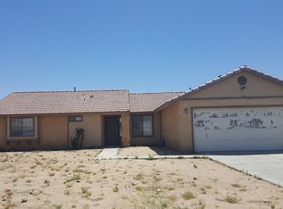 7035 Via Flores St, Hesperia, CA 92345