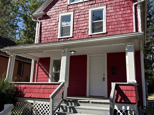 2152 8th St SW, Akron, OH 44314