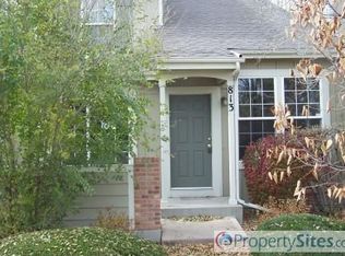813 S Evanston Cir, Aurora, CO 80012