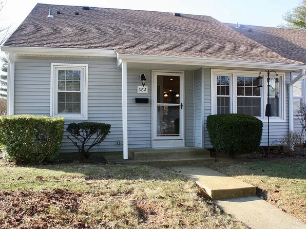 96 Halls Croft Rd #A, Freehold, NJ 07728