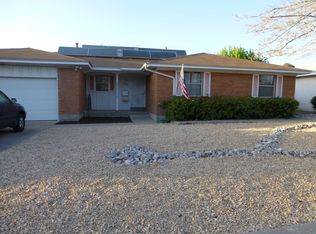 7409 Dellwood Rd NE, Albuquerque, NM 87110
