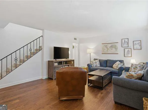 285 Lakemoore Dr NE APT B, Atlanta, GA 30342