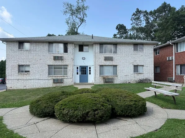 2016 Woodlawn Ave NW