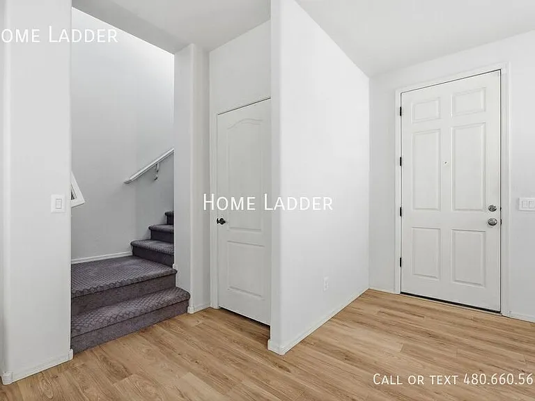 4172 E Santa Fe Ln — Photo 16