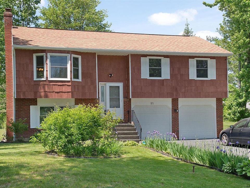 1st image of 11 Hearthwood Dr