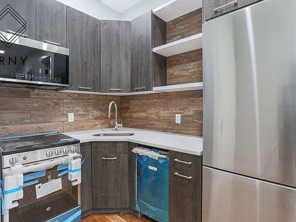 2nd image of 1416 Saint Marks Ave #3K