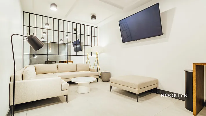 Rented by Nooklyn NYC LLC | media 87