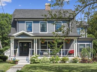 30 Yale St, Maplewood, NJ 07040