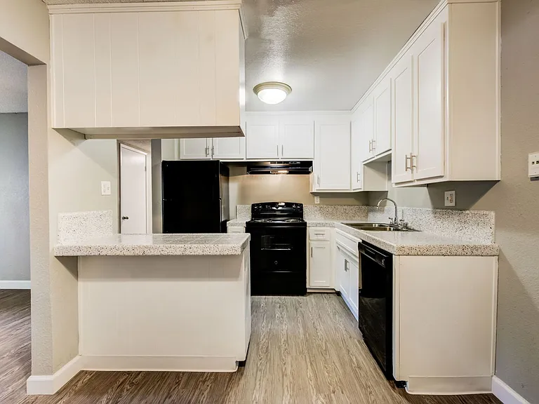 Villas at Greenhaven — Photo 16