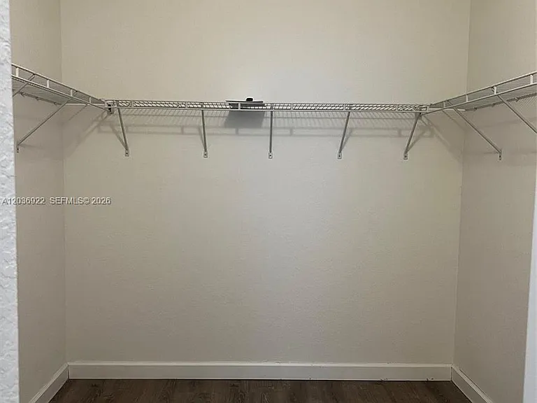 1120 SE 26th Ter #1120 — Photo 25