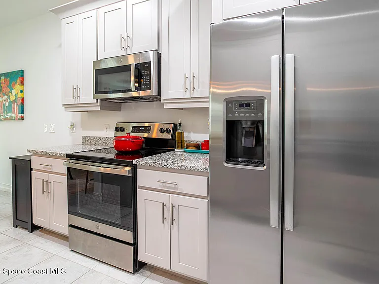 1800 Noel Pl #103 — Photo 7
