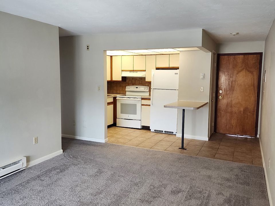 1st image of 71 Pond St #36