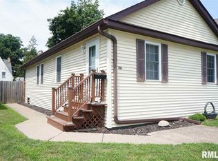 1931 23rd St #A, Moline, IL 61265