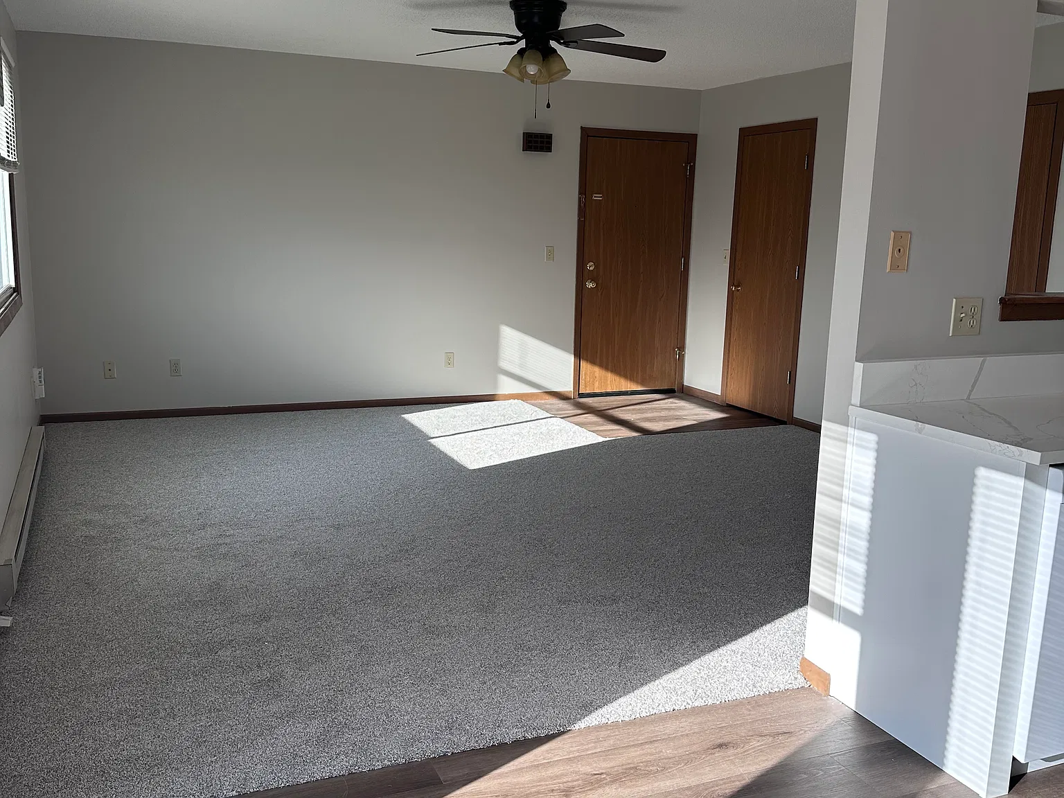 2 bed, 1020 sqft, $1,300 — Photo 4