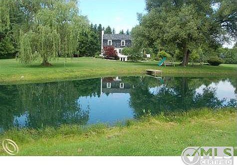 Hough Road Almont 014.jpg