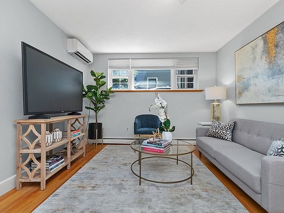 4th image of 5 Walden St APT 2