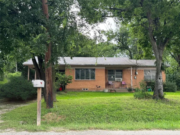 204 W End St, Terrell, TX 75160