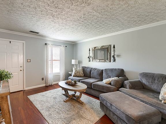 2nd image of 3448 Old Mill Ln
