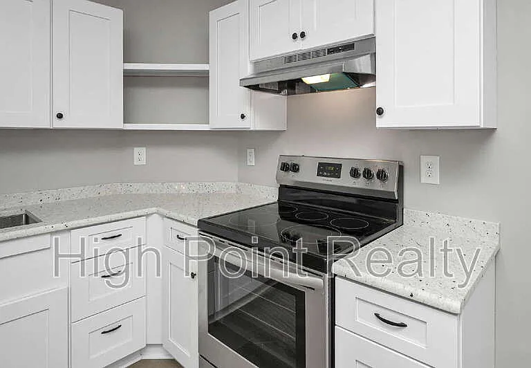 85 Smith Glen Dr — Photo 14