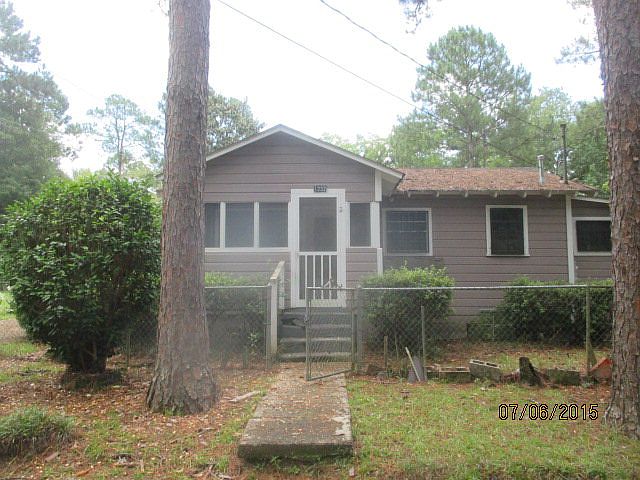 1st image of 1232 Orleander Dr
