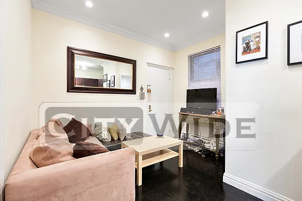 Rented by City Wide Apartments | media 2