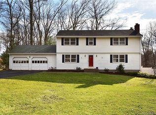 108 Tumblebrook Dr, South Windsor, CT 06074