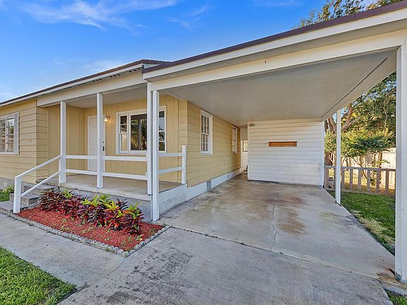 4th image of 2518 Genessee Ave