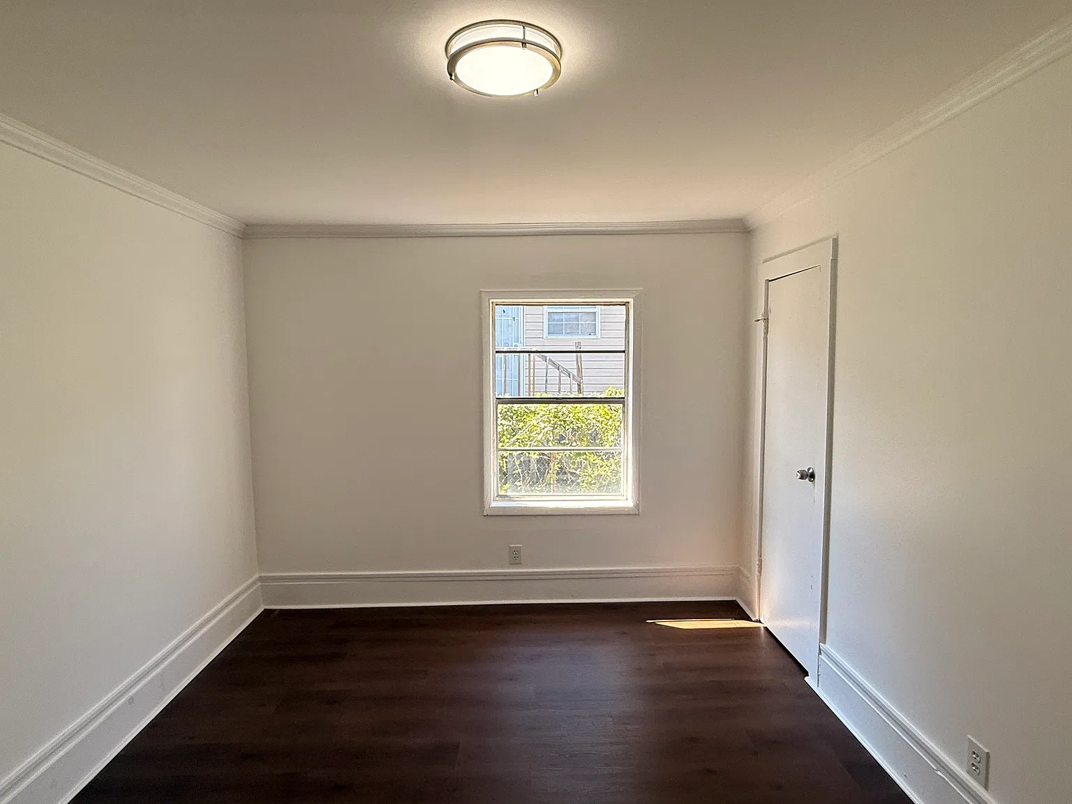 3 bed, 1279 sqft, $1,095 — Photo 4