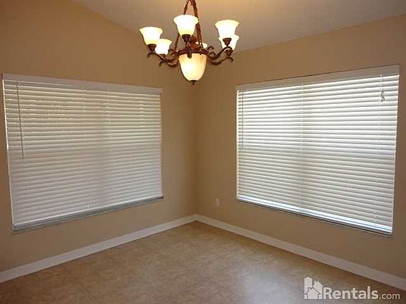 5th image of 310 Citrus Landing Dr