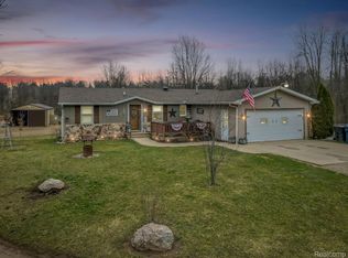 10225 Kingsbury Rd, Delton, MI 49046