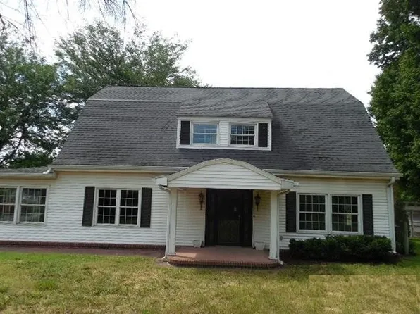 8202 Bluff Rd, Indianapolis, IN 46217