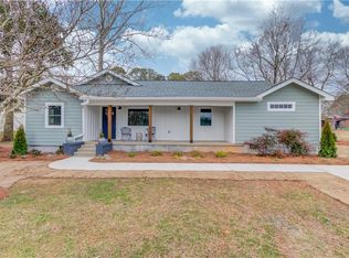 4899 Roosevelt Cir, Buford, GA 30518