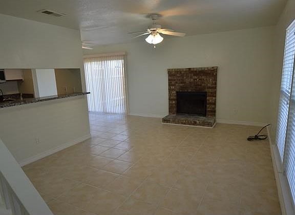 2nd image of 2616 Alcott Ln APT A