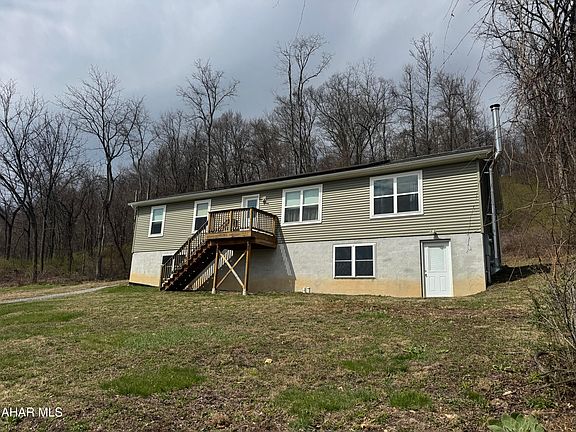 2nd image of 237 Turkey Valley Rd
