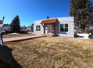 300 1st St #A, Gypsum, CO 81637