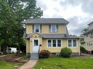 829 Filbert St, Roselle Park, NJ 07204