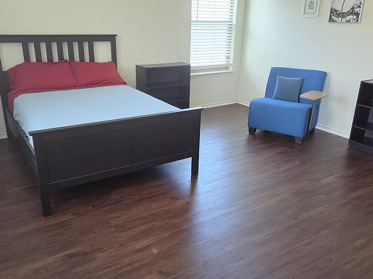 Second Floor - Room #4 with Full size bed