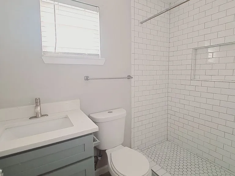 817 Bluebird Dr — Photo 11