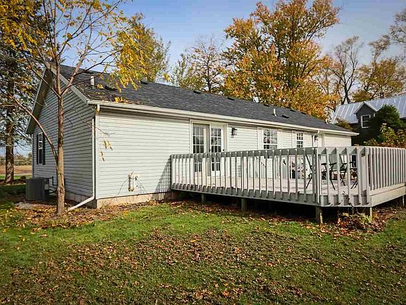 3rd image of 2714 Berkey Ave