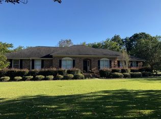 825 Center Pl, Vidalia, GA 30474