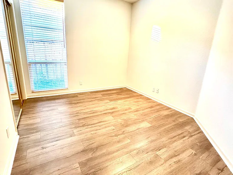 4025 Ironwood Dr — Photo 9