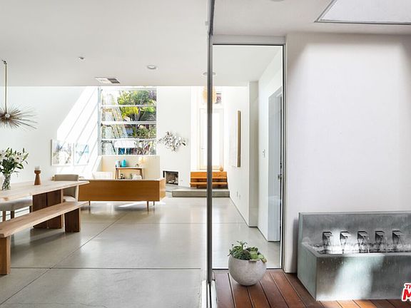 3rd image of 27 Paloma Ave