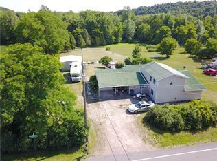 7424 Bauer Van Wickle Rd, Lyons, NY 14489
