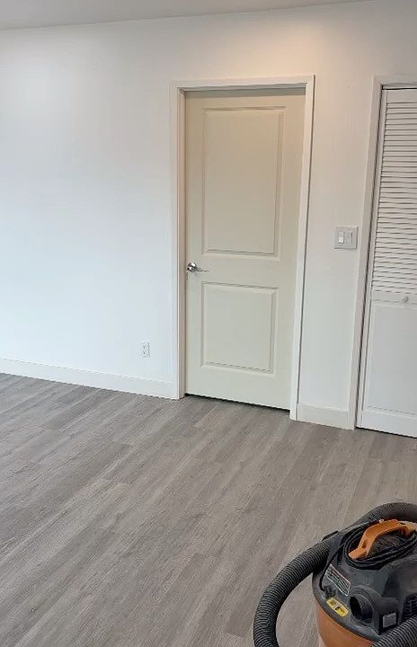2nd image of 6049 Bain St #2