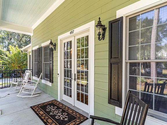 2nd image of 487 Lantana Circle