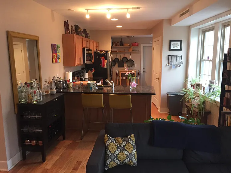 4300 Spruce St #C205 — Photo 3