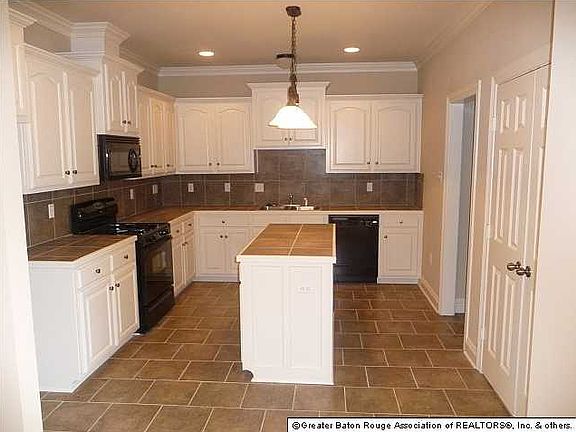 4th image of 12318 Dutchtown Villa Dr