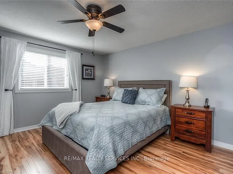 317 Briarmeadow Dr — Photo 13