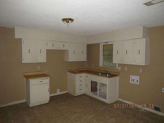 3rd image of 4444 Sunvalley Dr